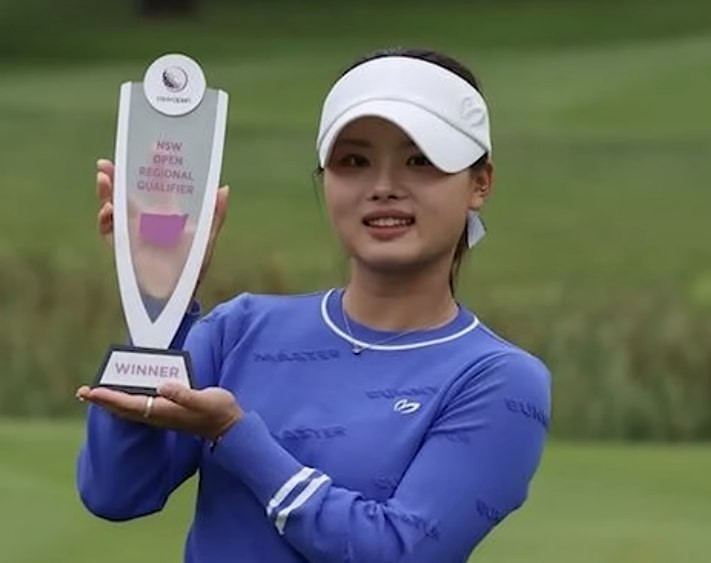 Rising Australian Golfer Jessica Bang Dies At Age 18 After